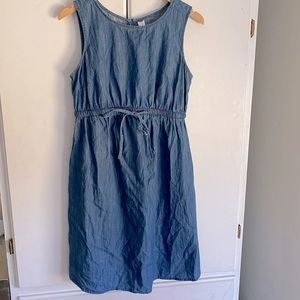 Old Navy Maternity Chambray Dress